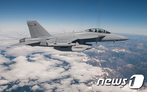 미국 '보잉'사가 개발한 EA-18G '그라울러' 전자전기 <자료사진> (보잉 제공) © News1