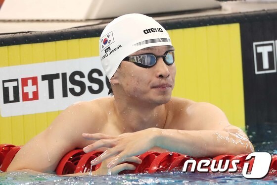 배영 50m에서 동메달을 수확한 강지석./뉴스1 DB © News1 임세영 기자