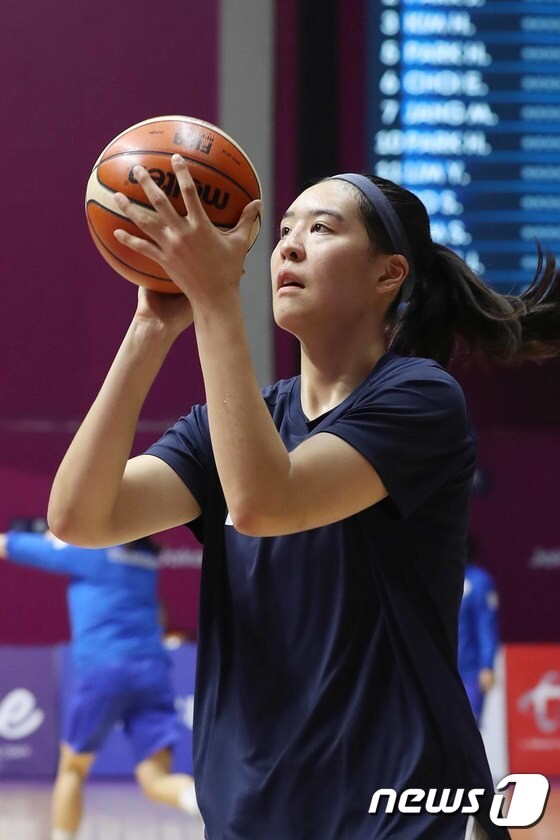 WNBA에서 두 번째 시즌을 시작한 박지수. /뉴스1 © News1 임세영 기자