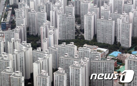 서울 일대의 아파트 단지. © News1 이재명 기자
