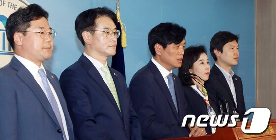 민주당 '유은혜 장관 후보자 인사청문 절차 협조 요청'