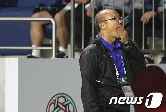 박항서 감독이 이끄는 베트남 U-23 대표팀이 요르단과 0-0으로 비겼다. 답답한 공격력이 고민이다. © News1