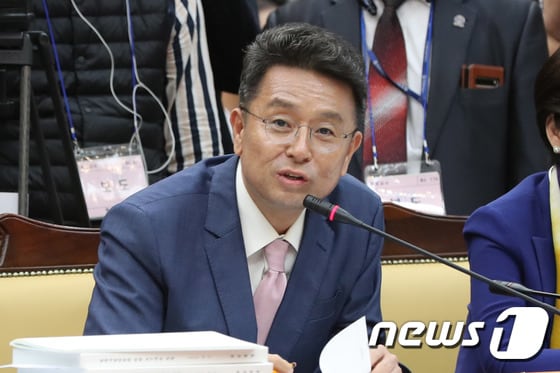 이철희 더불어민주당 의원. 2019.10.17/뉴스1 © News1 이광호 기자