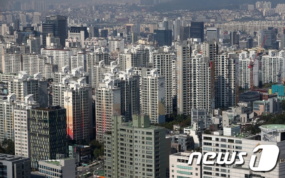 21일 서울 강남의 아파트 밀집지역. 2019.10.21/뉴스1 © News1 이승배 기자