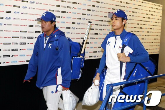 이정후(오른쪽)와 강백호가 야구 국가대표팀에 발탁, 도쿄 올림픽에 참가한다. 2019.11.10/뉴스1 © News1 황기선 기자