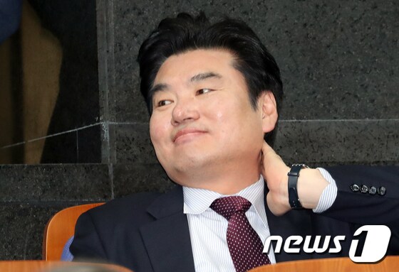 원유철 자유한국당 의원 2019.11.12/뉴스1 © News1 김명섭 기자