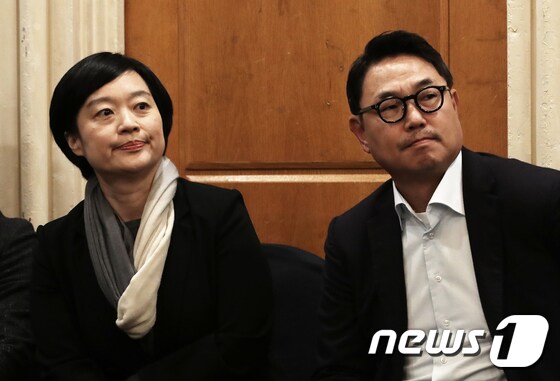 한성숙네이버 대표(왼쪽) 와 여민수 카카오 대표. /뉴스1 DB © News1 오대일 기자
