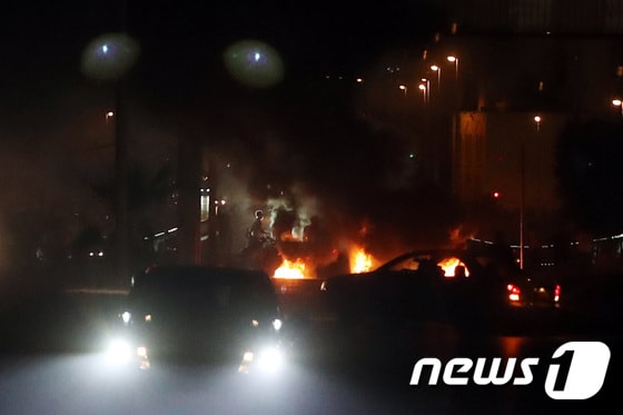 벤투호 레바논전 D-1, 반정부 시위에 불타는 베이루트 도로 