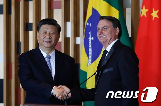 자이르 보우소나루 브라질 대통령과 시진핑(習近平) 중국 국가주석 © AFP=뉴스1