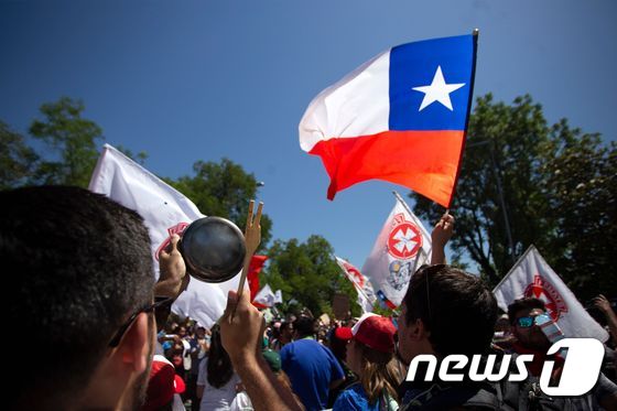 칠레 반정부 시위대.(자료사진) © AFP=뉴스1