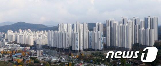 경기 용인 지역의 아파트 단지 모습.© News1 김평석 기자