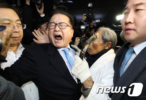 5.18 단체 '자유한국당 5.18 망언 사죄하라''