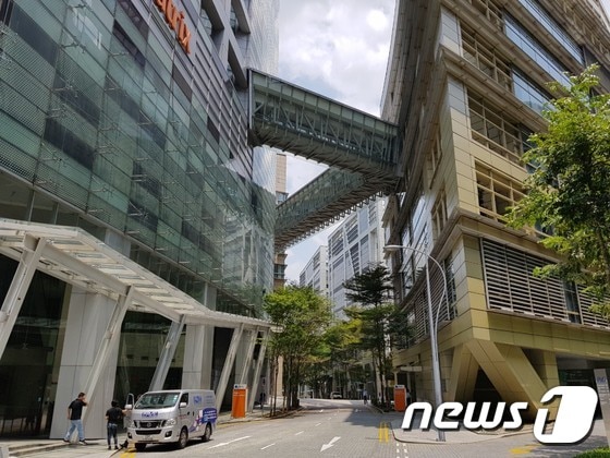 싱가포르 부아노비스타역 인근에 위치한 '바이오폴리스' 생명공학단지(2019.3.21) © 뉴스1