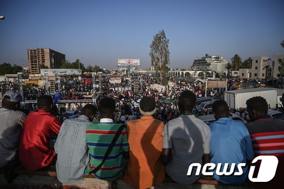 수단 시위대 © AFP=뉴스1