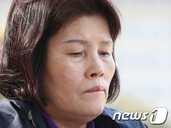 1987년 8월 해운대 바닷가에서 실종된 홍봉수(현재 만 35세)씨의 어머니 오승민씨가 지난 5월16일 오후 서울 여의도에서 뉴스1과 인터뷰를 하고 있다. 2019.5.16/뉴스1 © News1 신웅수 기자
