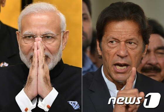 나렌드라 모디 인도 총리(왼쪽)와 임란 칸 파키스탄 총리 © AFP=뉴스1