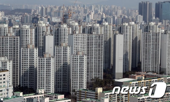  서울 도심 아파트. © News1 구윤성 기자