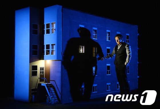 연극 '887' 공연장면(LG아트센터 제공)© 뉴스1