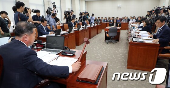 국회 교육위원회. 뉴스1 © News1 김명섭 기자