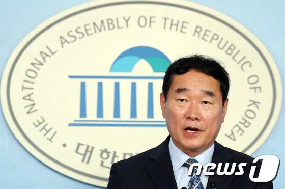 이승한 민주평화당 대변인 © News1 김명섭 기자
