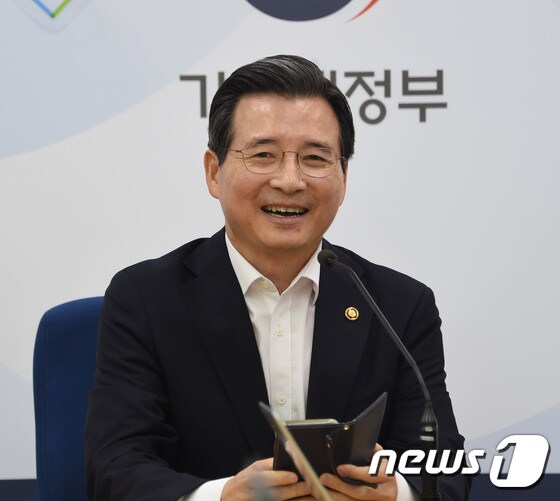 김용범 기획재정부 차관 "GDP 숫자 챙기겠다"