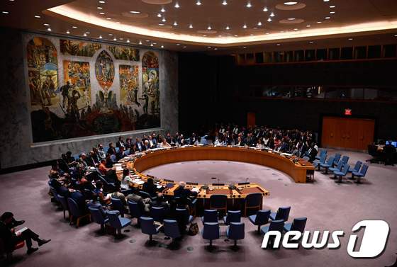 뉴욕의 유엔 안전보장이사회에서 회의가 열리고 있다. © AFP=뉴스1 © News1 우동명 기자