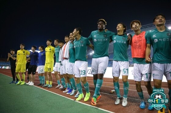안산 그리너스가 광주FC를 꺾고 K리그2 3위로 뛰어올랐다. (한국프로축구연맹 제공) © 뉴스1
