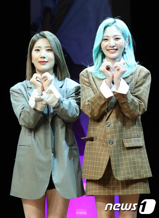 여성 듀오 볼빨간사춘기 우지윤, 안지영(오른쪽) © News1