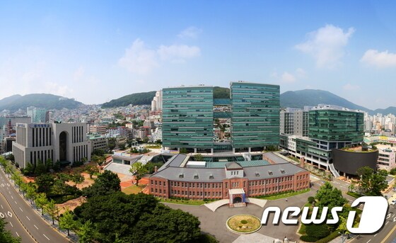 동아대  부민캠퍼스 전경 (동아대  제공) /© 뉴스1