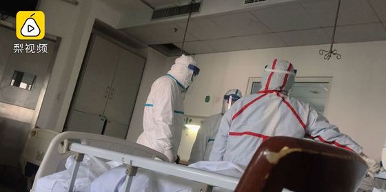 왕씨가 입원 중에 촬영한 병원 내부 모습. (출처=중국 동영상 사이트 리스핀 갈무리) © 뉴스1