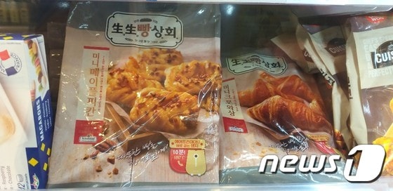 대형마트에서 판매하는 냉동 베이커리© 뉴스1