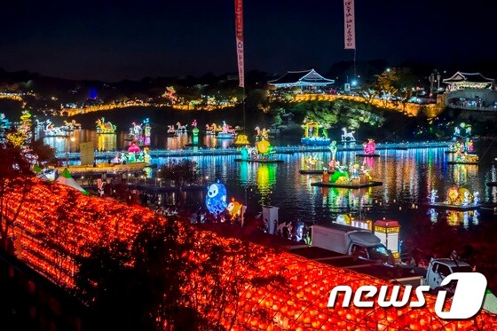 2019 진주남강유등축제. © 뉴스1 DB