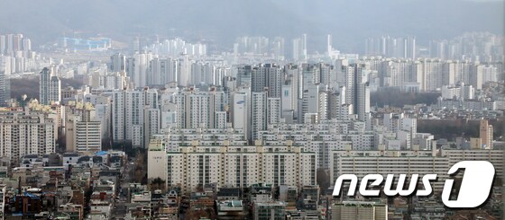 서울시내 아파트 단지 모습. 기사와 직접 관련 없음. © News1 황기선 기자
