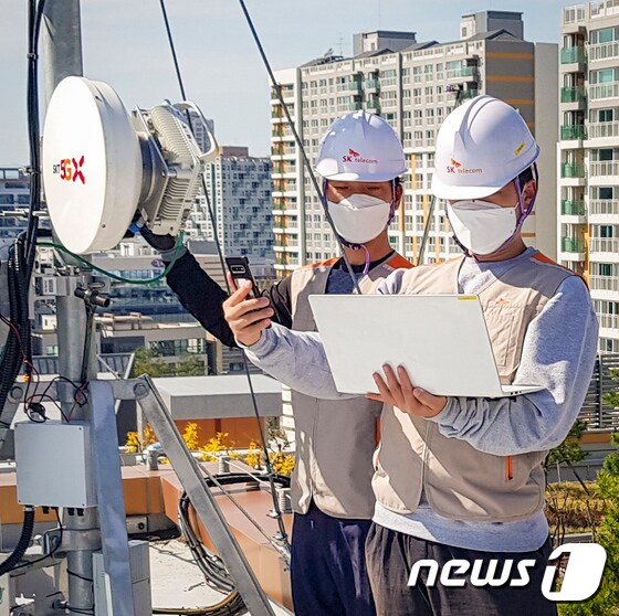 지난 2020년 10월15일 SK텔레콤은 광케이블 매설하기 어려운 지역에도 고품질 5G 서비스 제공을 강화하기 위해 5G 무선 프론트홀 장비를 도입했다고 밝혔다. (SK텔레콤 제공) 2020.10.15/뉴스1