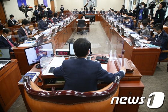 지난 22일 서울 여의도 국회에서 ​과학기술정보방송통신위원회 종합국정가사가 열리고 있다. © News1 성동훈 기자