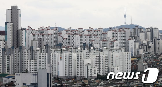 서울의 한 아파트 단지 모습.© News1 민경석 기자
