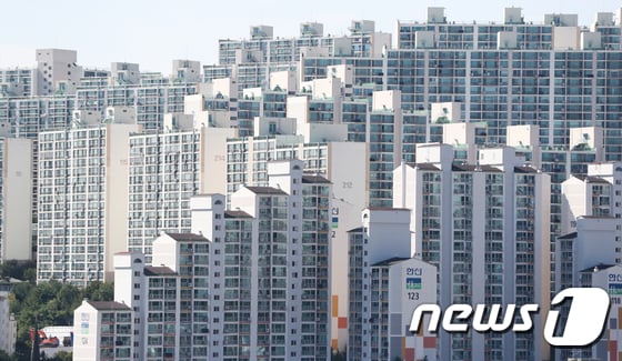 서울 강북의 한 아파트 단지. 2020.10.6/뉴스1 © News1 허경 기자