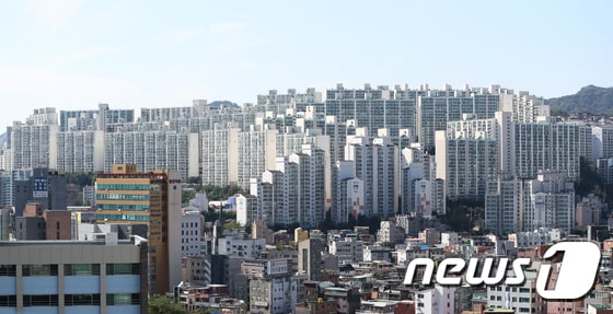  서울 아파트 모습.(뉴스1 자료사진)© News1 허경 기자