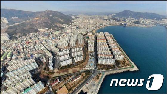 부산 수영구 남천동 삼익비치 일대 전경.(뉴스1 자료사진)© 뉴스1