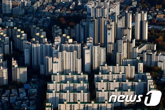 서울 아파트 단지 전경.© News1 이승배 기자