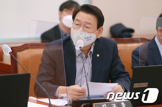 김교흥 더불어민주당 의원 /뉴스1 © News1 성동훈 기자
