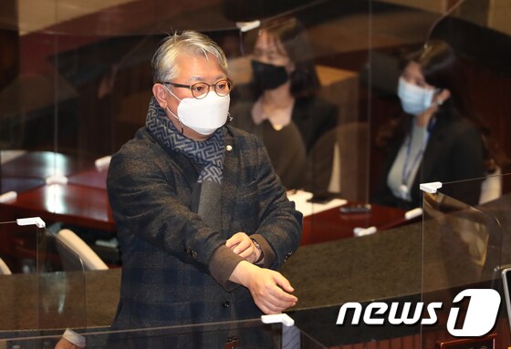 조응천 더불어민주당 의원 2020.12.14/뉴스1 © News1 박세연 기자