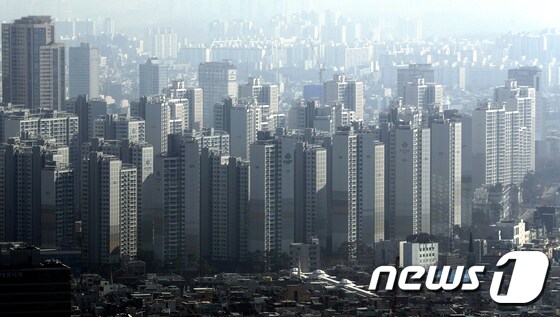 서울 송파구의 한 아파트 단지. /뉴스1 © News1 