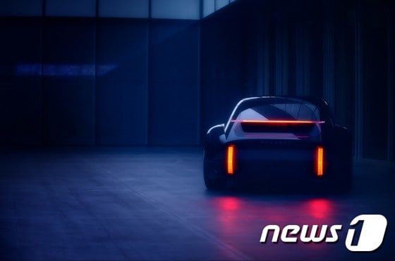 현대자동차의 새로운 순수전기차(EV) 콘셉트인 프로페시의 티저 이미지(사진은 기사 내용과 관련이 없음). 2020.2.14/뉴스1