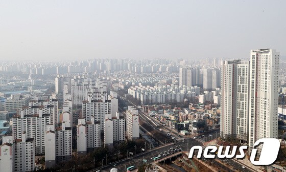 경기도 수원시내 아파트의 모습. /뉴스1 © News1 조태형 기자