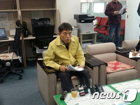 20일 기자브리핑을 하고 있는 대전시 이강혁 보건복지국장. © 뉴스1