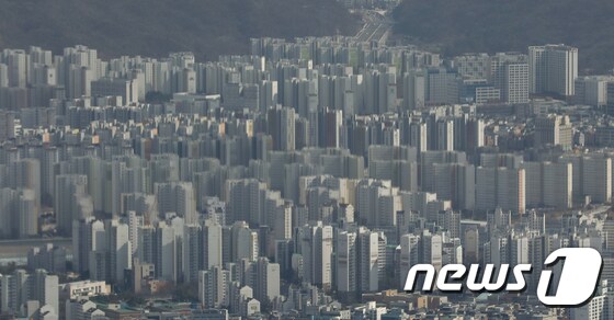  서울 도심 아파트 단지.© News1 이동해 기자