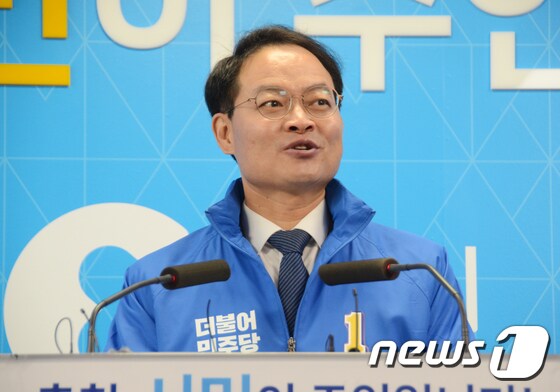 더불어민주당 허영 춘천갑 후보. /© News1