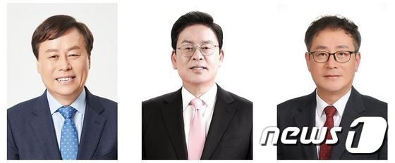 왼쪽부터 더불어민주당 도종환, 미래통합당 정우택, 국가혁명배당금당 서동신 후보. (중앙선거관리위원회)© 뉴스1