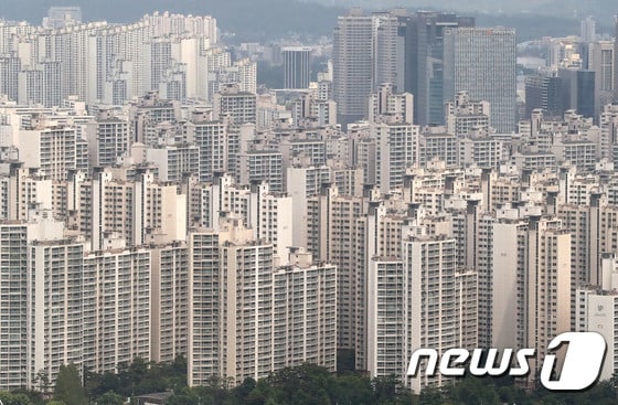 서울 송파구 아파트 단지 모습. © News1 임세영 기자